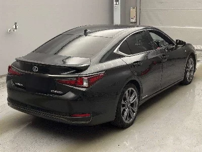 Lexus ES300h