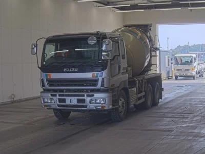 ISUZU GIGA