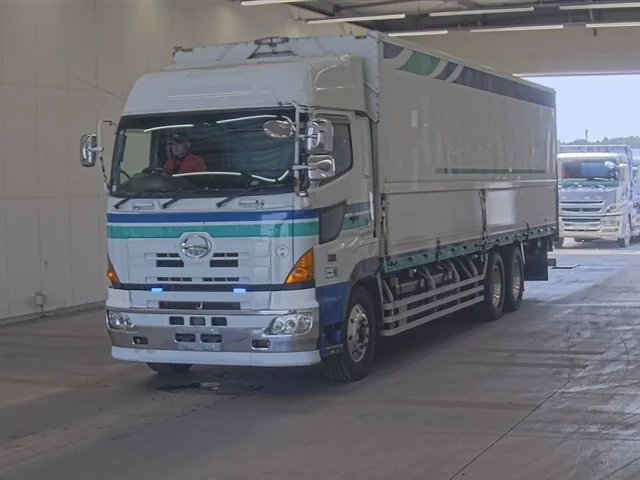 Hino Profia  с аукциона в Японии