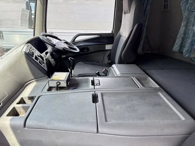 Mitsubishi Fuso Super Great  с аукциона в Японии