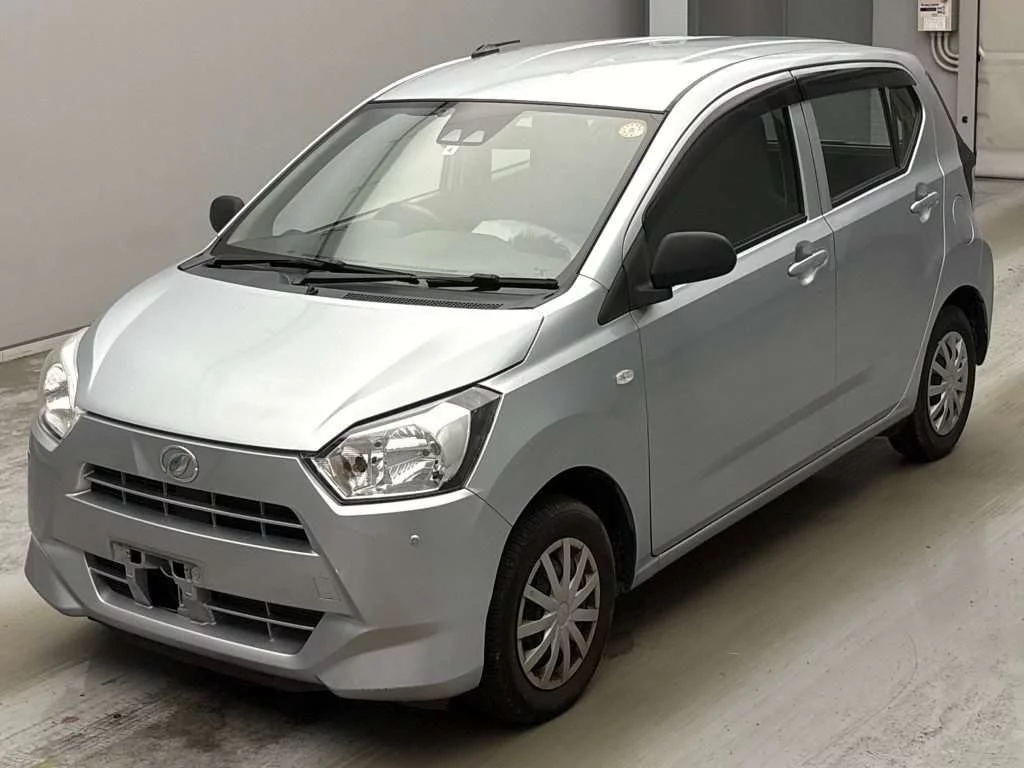 Daihatsu Mira e:S  с аукциона в Японии