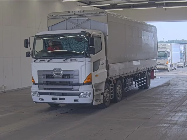 Hino Profia  с аукциона в Японии