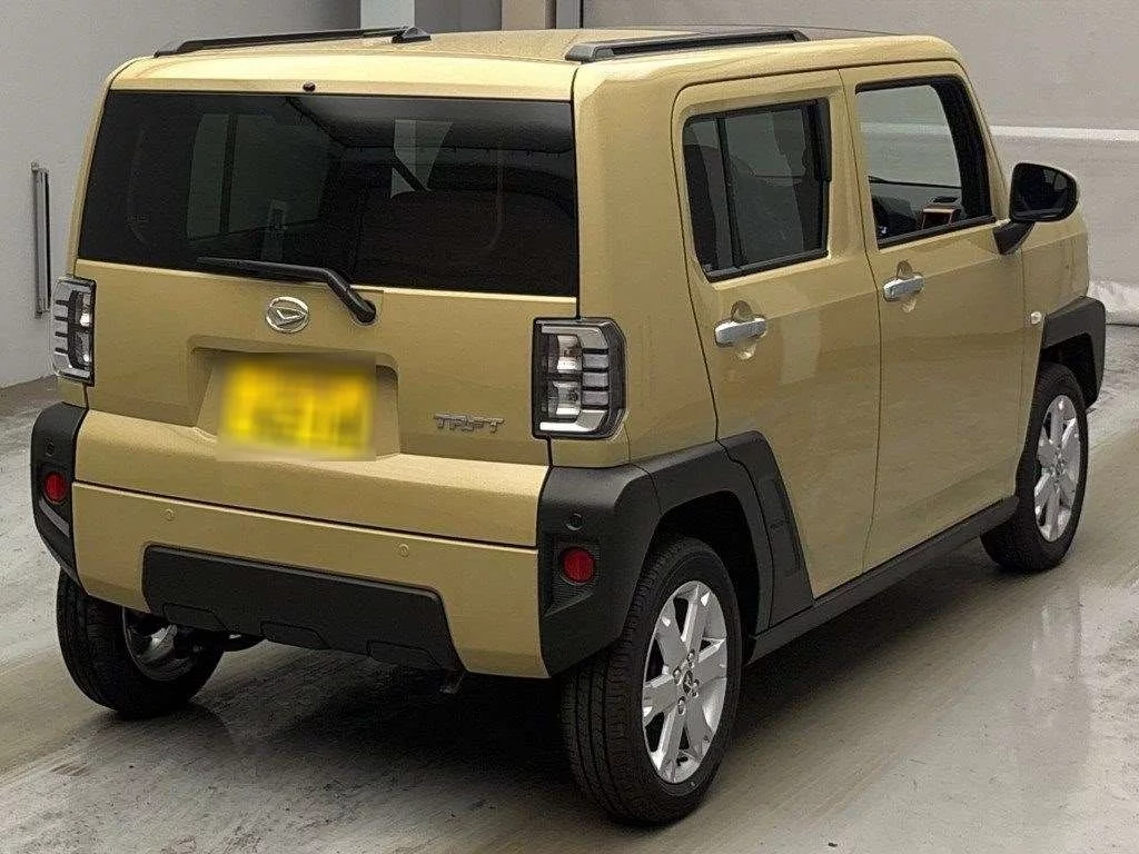 Daihatsu Taft  с аукциона в Японии