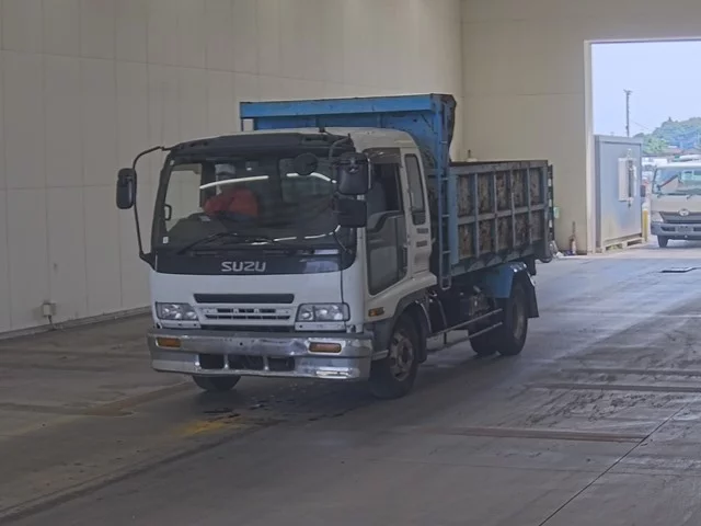 Isuzu Forward  с аукциона в Японии