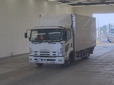 Isuzu Forward