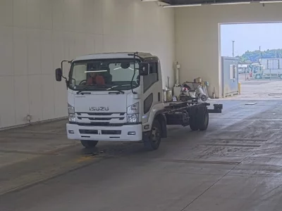 Isuzu Forward