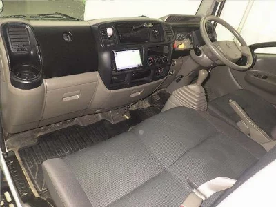 MITSUBISHI CANTER