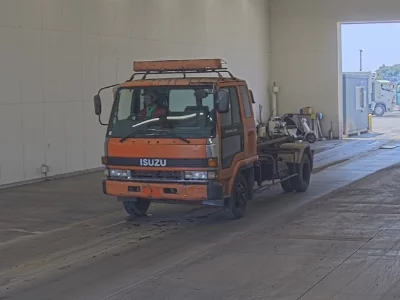 Isuzu Forward