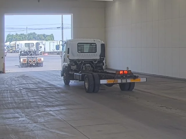 Isuzu Forward  с аукциона в Японии