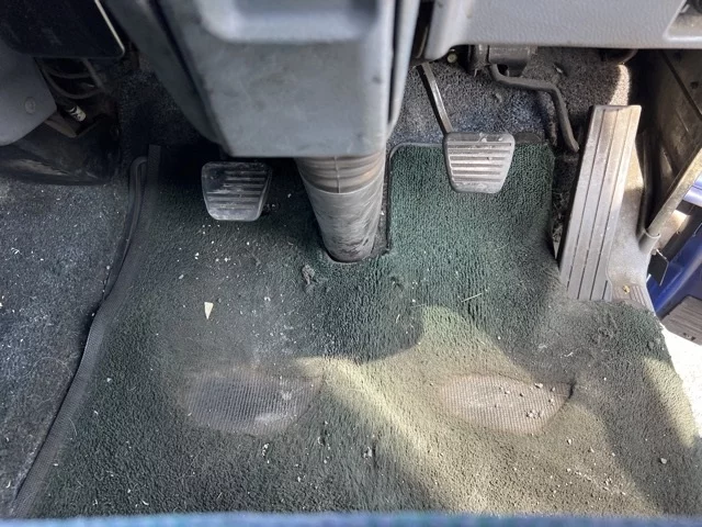 Mitsubishi Fuso Canter  с аукциона в Японии