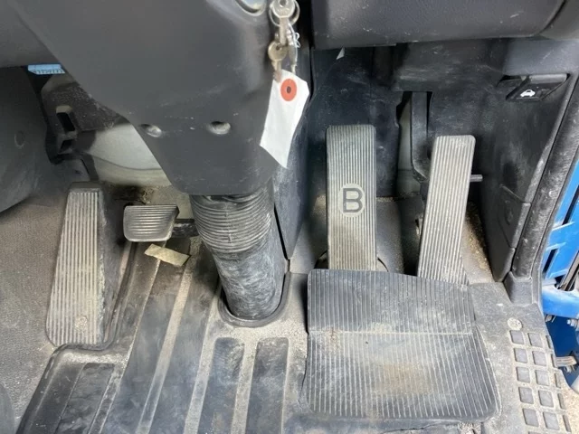 Nissan UD  с аукциона в Японии