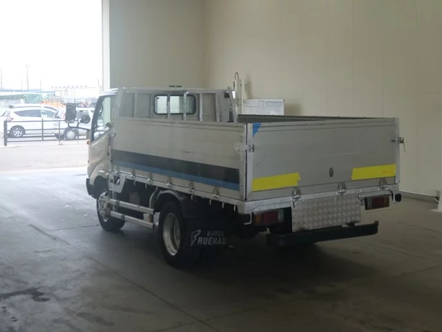 Toyota ToyoAce  с аукциона в Японии