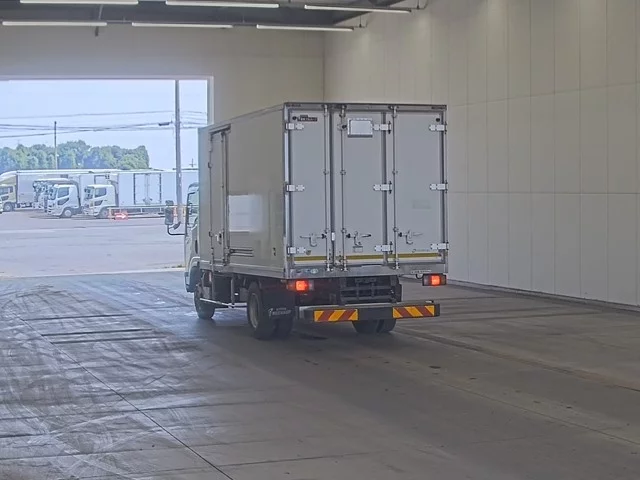 Isuzu Elf  с аукциона в Японии