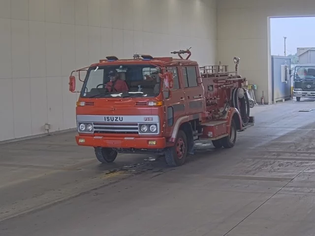 Isuzu Forward  с аукциона в Японии