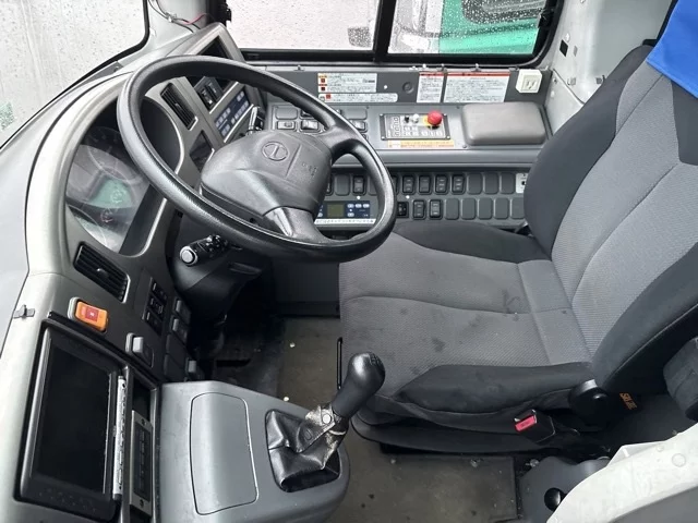 Hino Selega  с аукциона в Японии