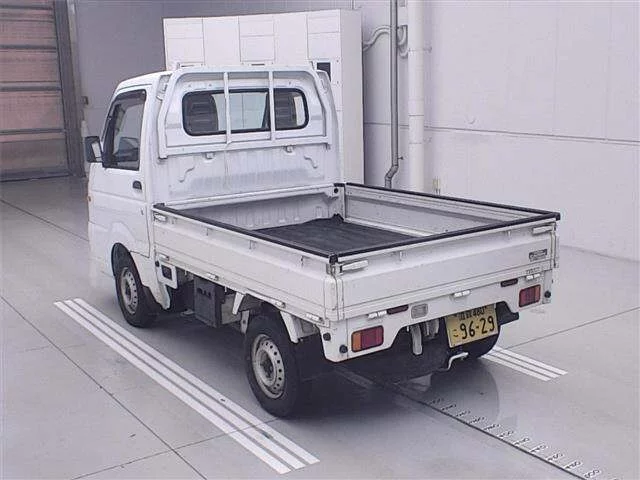 Suzuki CARRY  с аукциона в Японии