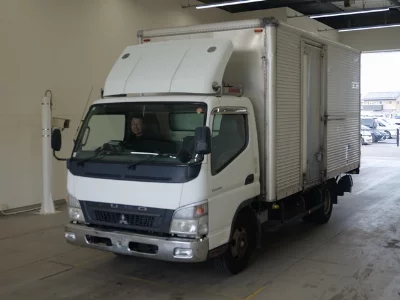 Mitsubishi Fuso Canter