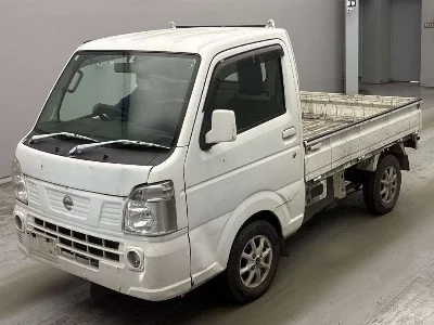 Nissan NT100 Clipper