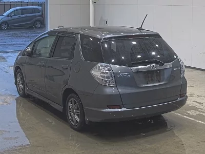Honda FIT SHUTTLE HYBRID