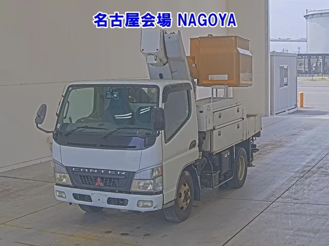Mitsubishi Fuso Canter  с аукциона в Японии