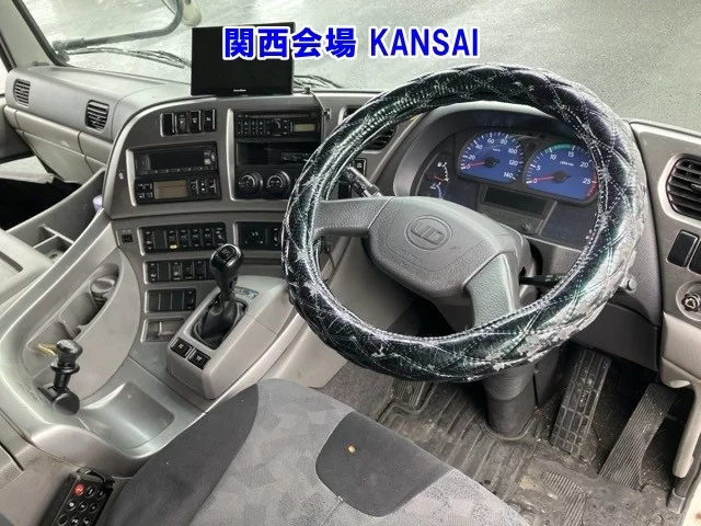 Nissan UD  с аукциона в Японии