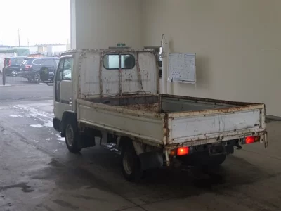 Nissan ATLAS