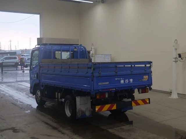 Isuzu Elf  с аукциона в Японии