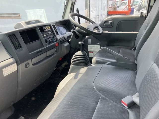 Isuzu Elf  с аукциона в Японии
