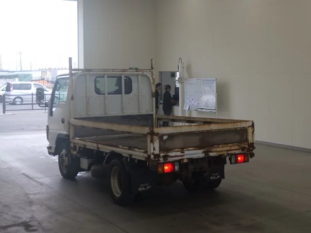 Isuzu Elf  с аукциона в Японии
