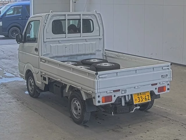 Suzuki CARRY  с аукциона в Японии