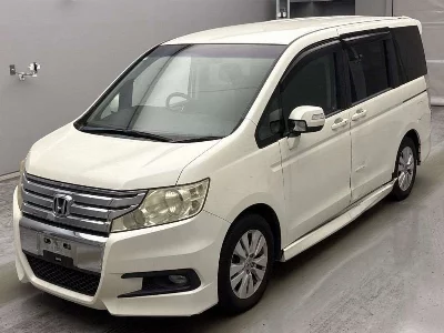 Honda STEPWGN SPADA