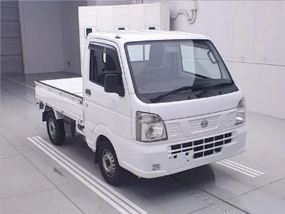 NISSAN NT100 CLIPPER
