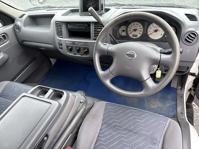 Nissan Caravan  с аукциона в Японии