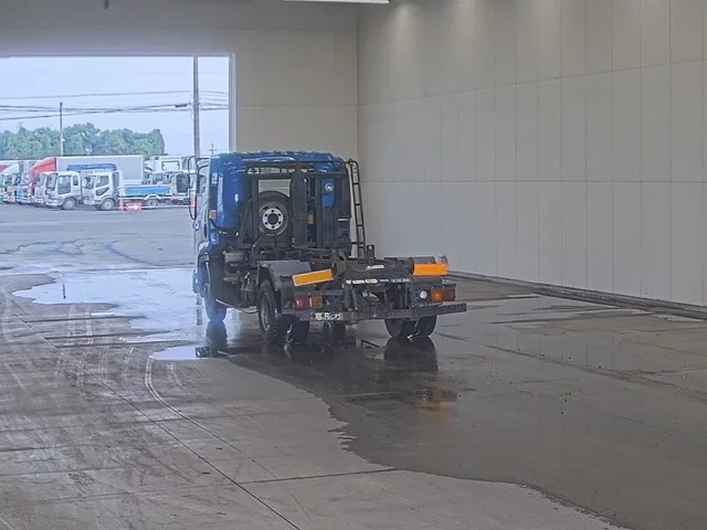 Isuzu Forward  с аукциона в Японии