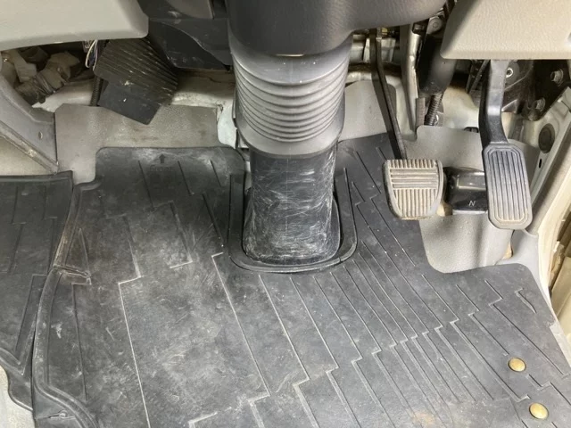 Hino Dutro  с аукциона в Японии