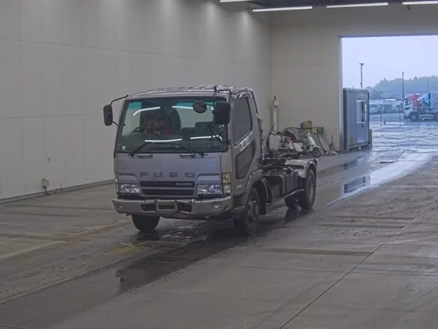 Mitsubishi Fuso Fighter  с аукциона в Японии