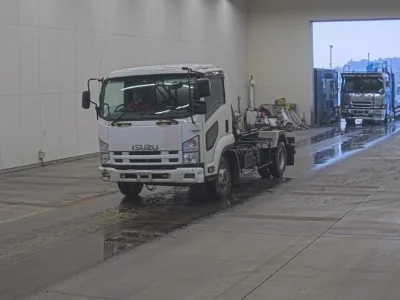 Isuzu Forward