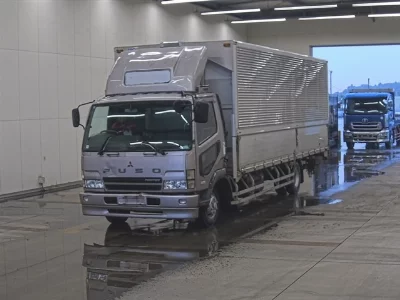 MITSUBISHI FUSO FIGHTER