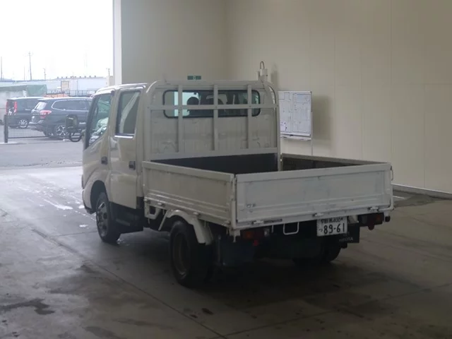Toyota ToyoAce  с аукциона в Японии