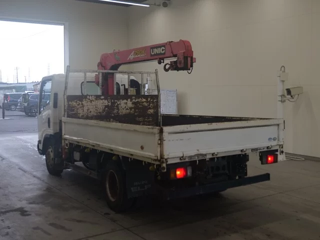 Isuzu Elf  с аукциона в Японии