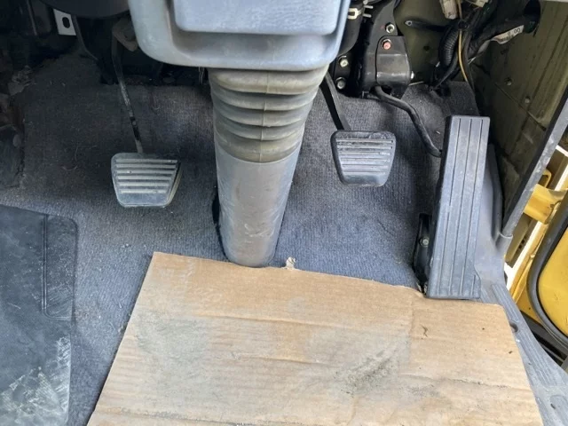 Mitsubishi Fuso Canter  с аукциона в Японии