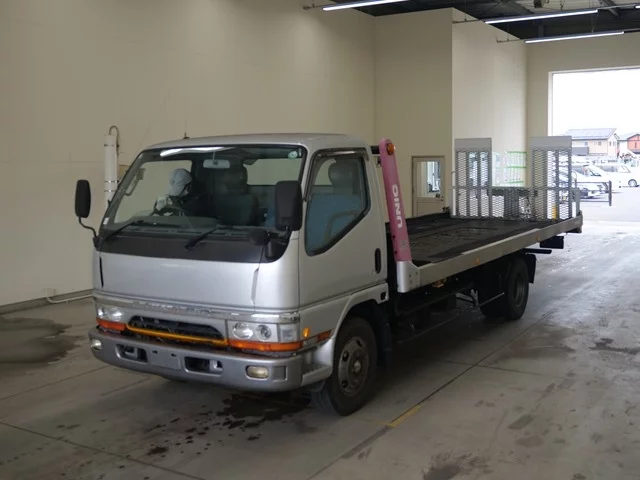 Mitsubishi Fuso Canter  с аукциона в Японии