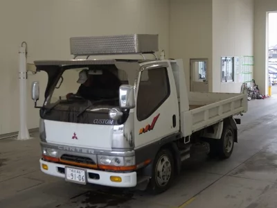 Mitsubishi Fuso Canter