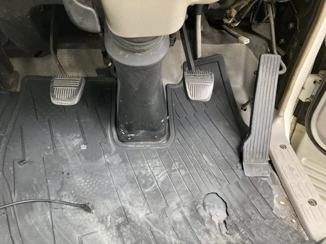 Toyota Dyna  с аукциона в Японии