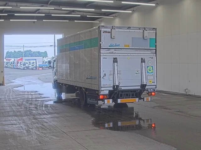 Isuzu Forward  с аукциона в Японии