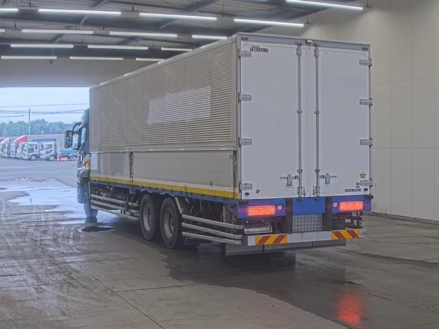 Mitsubishi Fuso Super Great  с аукциона в Японии