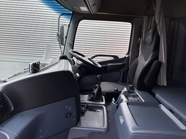Hino Profia  с аукциона в Японии