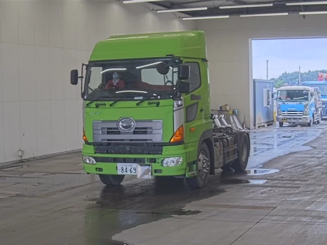 Hino Profia  с аукциона в Японии