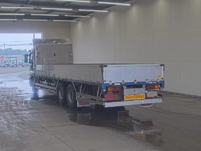 MITSUBISHI FUSO SUPER GREAT