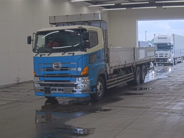 Hino Profia  с аукциона в Японии